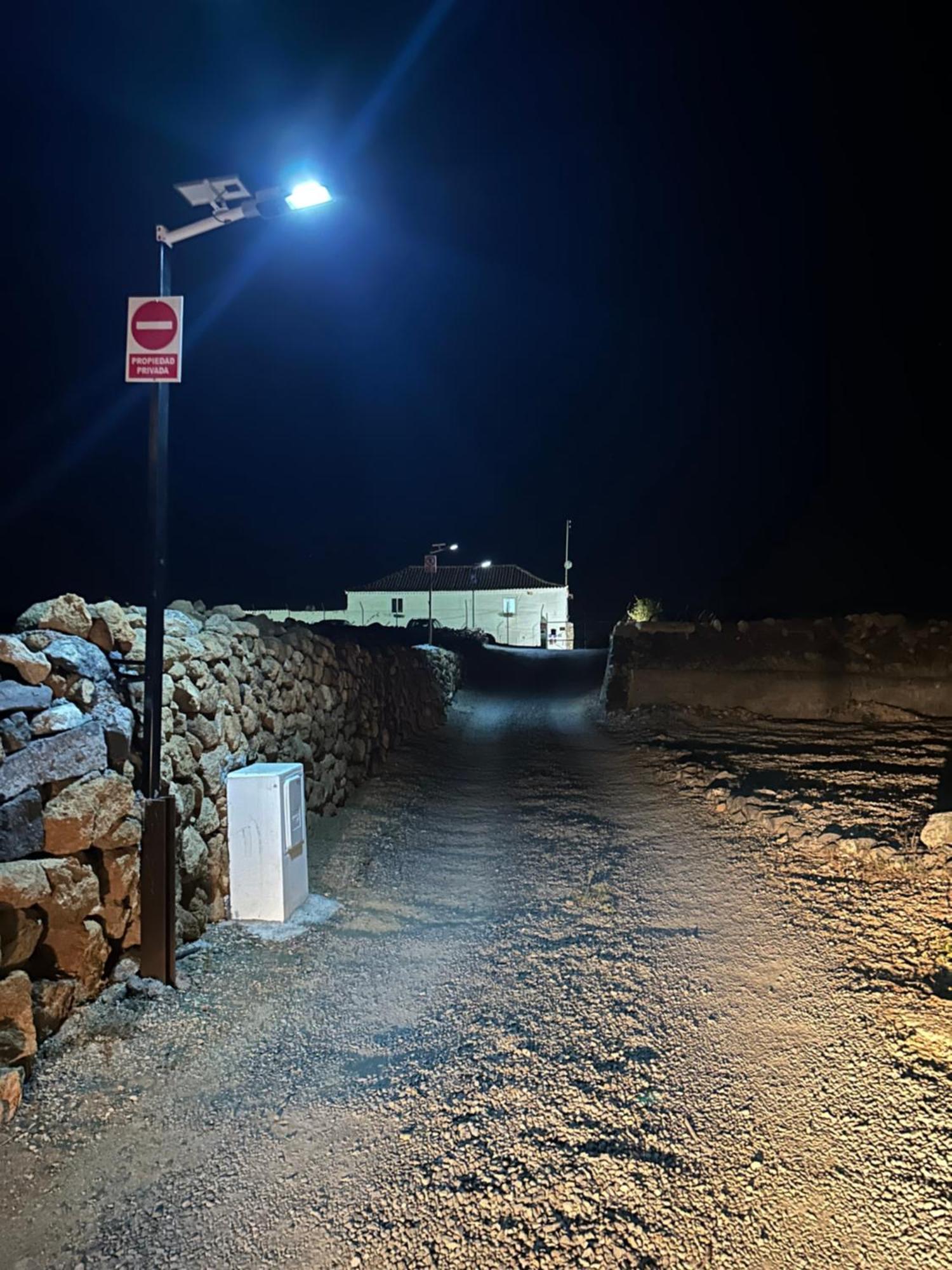 La Vista Al Mar *