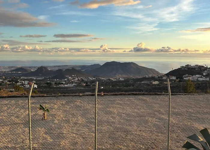 La Vista Al Mar